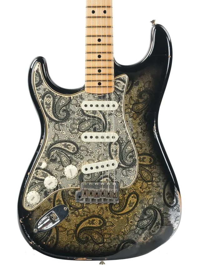 Fender 68 Stratocaster Custom Shop Ltd Black Paisley Relic Lefty 2019 - Image 1