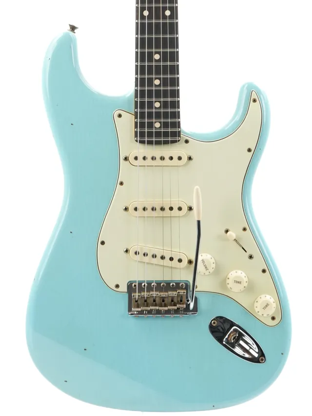 Fender Custom Shop 1960 Stratocaster Journeyman Relic Daphne Blue 2021 - Image 1
